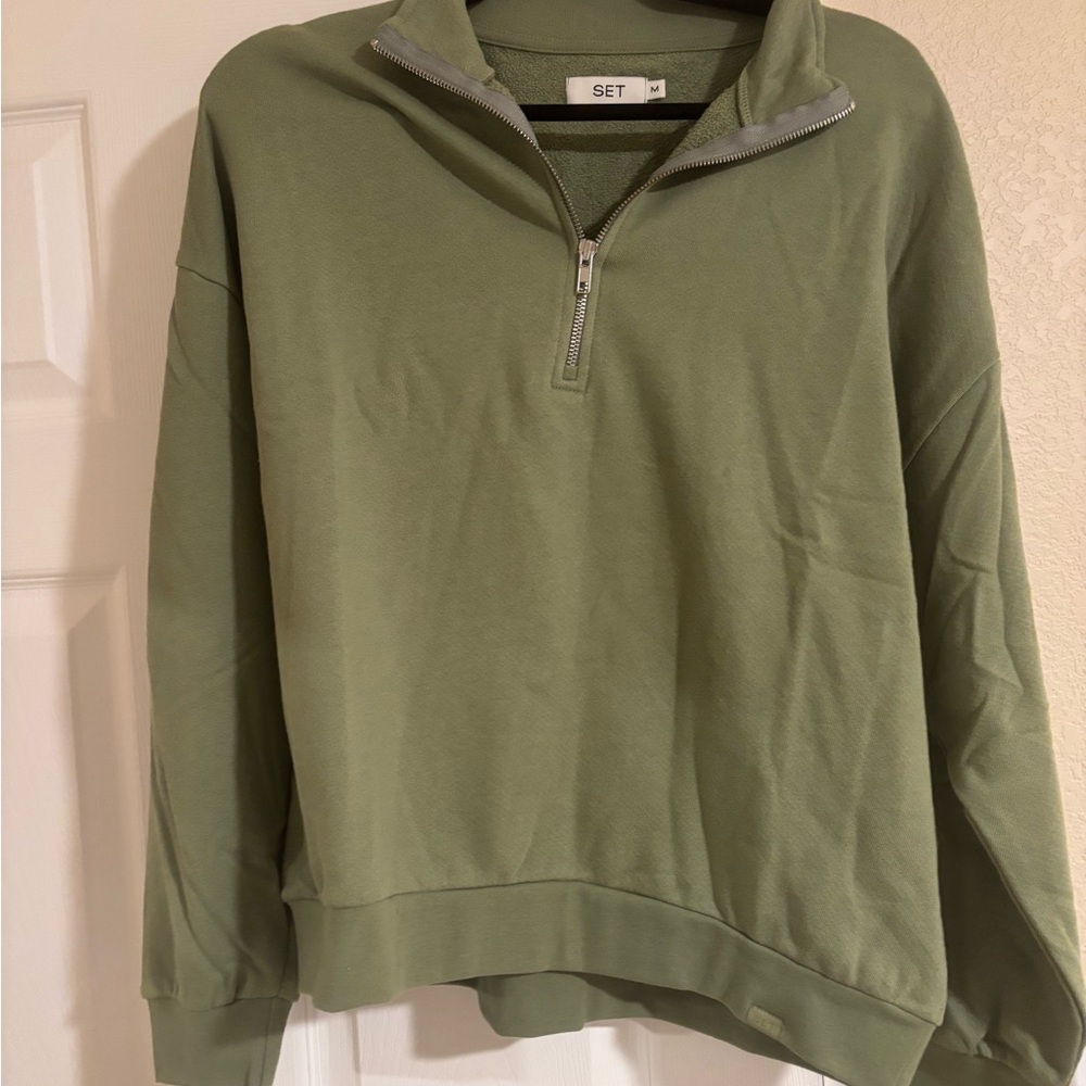 Brand New Set Active Light Weight Half Zip Sweatshirt